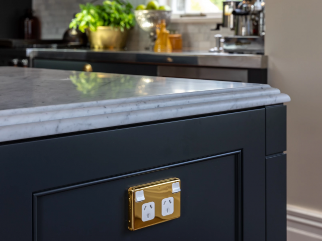 Marmotec Carrara marble ogee edge benchtop closeup