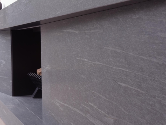 Marmotec Pietra del Cardoso fireplace
